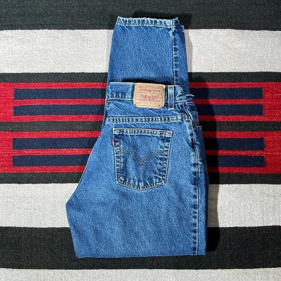 Levi's Denim - 32w VTG Levi's 550 Women's Jeans